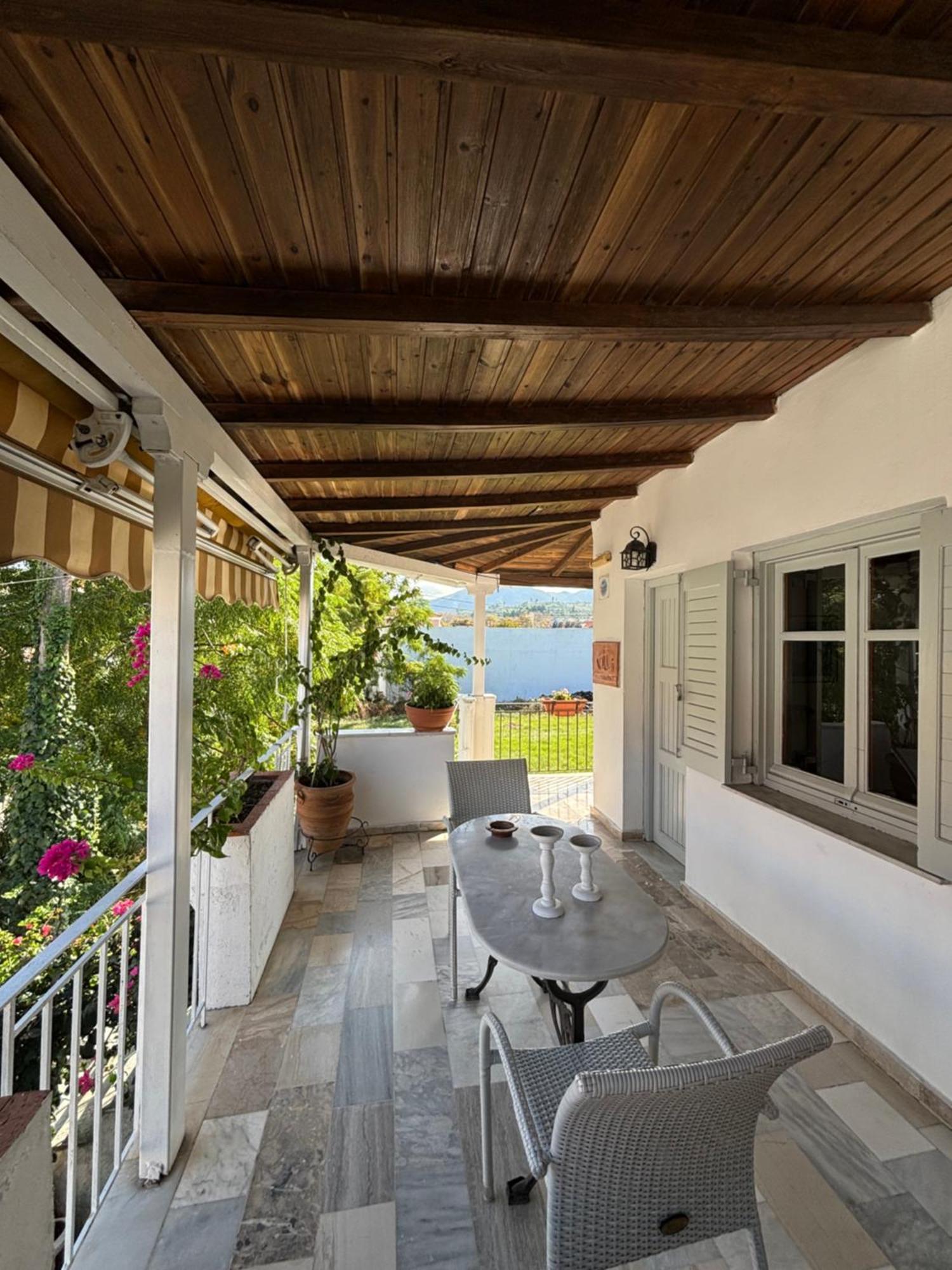 Marias Apartments Vasilika  Exterior photo